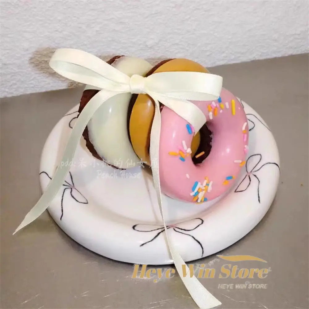 New Niche Cute Bow Ceramic Plate, Photo Internet Celebrity Cake Dessert Plate High Value Tableware