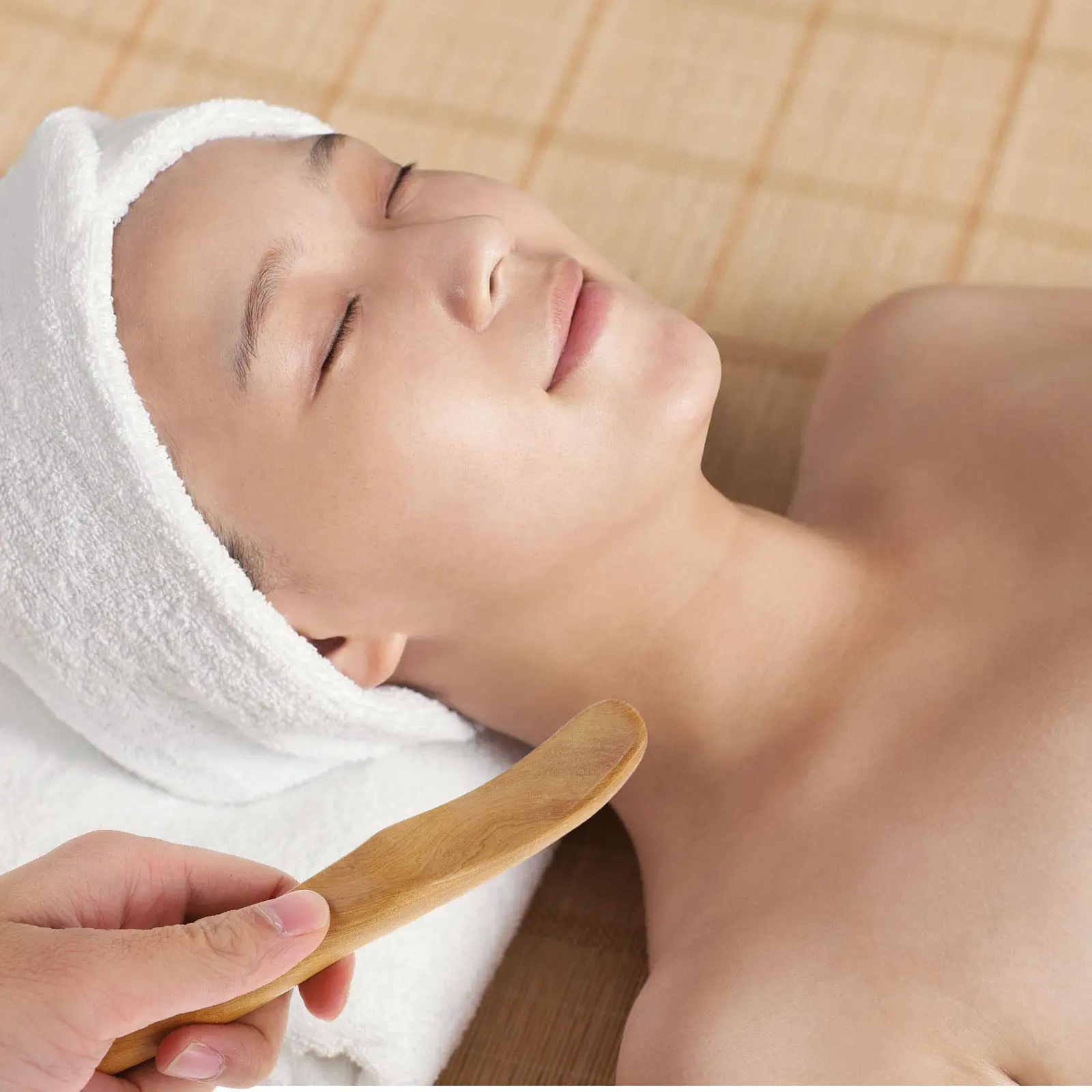 

1Pcs Sandal Wood Gua Sha Scraping Board Face Body Massage Tool for Skin Lifting Wrinkle Reduction Blood Circulation Muscle