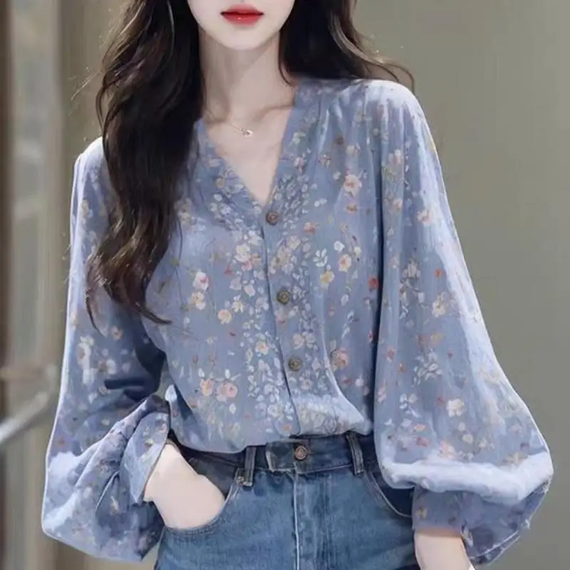 French Exquisite and Unique Ladylike Temperament Forest-style Blue Floral Long-sleeved Blouse Loose V-neck Women's Top