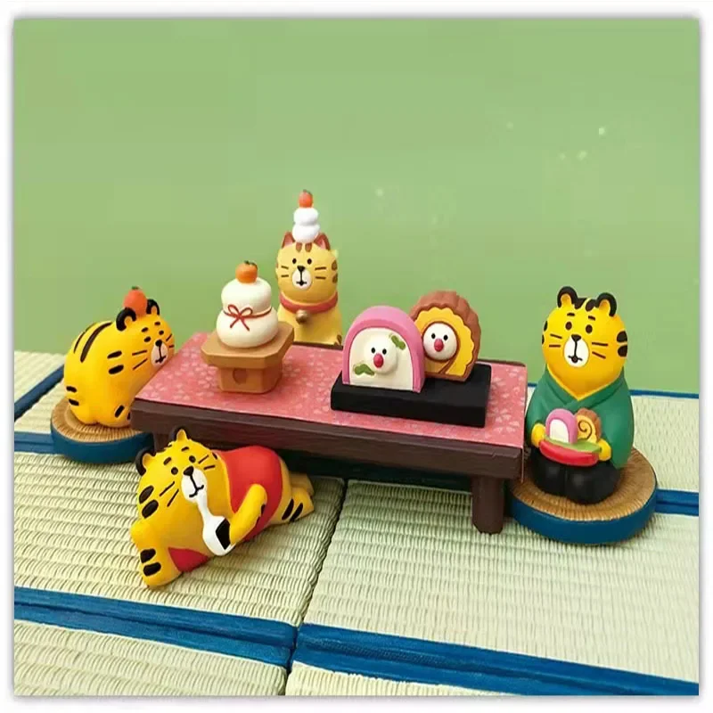 Suitcase Tiger Pastry Tiger Dancing Cat Action Figures Car Interior Desktop Photography Props Miniature Ornament Accessories