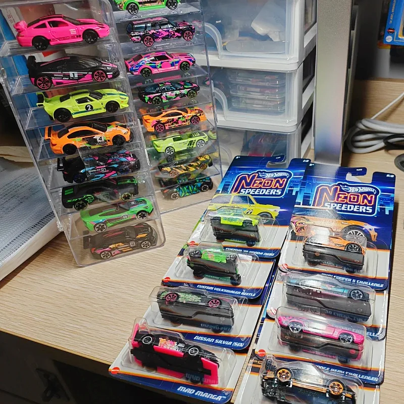 Hot Wheels Neon Speeders 8 Car Set Hlh72 B C D Mazda Rx-7 Datsun 510 1/64 Diecast Model Car Collection Desktop Toy Festival Gift