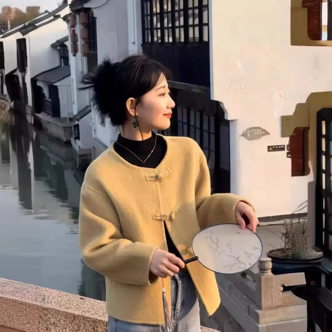 

New National Sle ort Double-Faced Woolen Coat for Women Button Design Outerwear Spring Faion Ladies Premium Quali