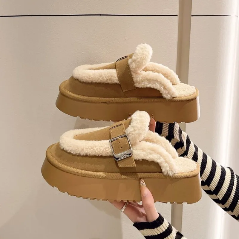 

New Luxury Winter Women's Boken Shoes Plush Fashion Retro Bean Shoes Cotton Women's Flat Sole Slippers Platform Women Boots