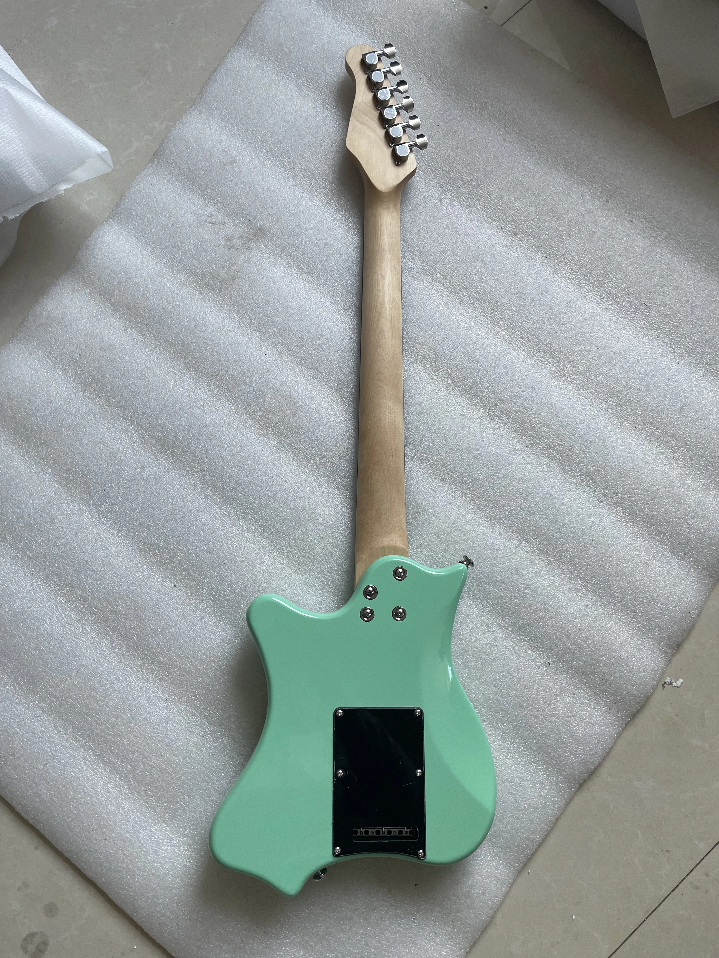 Customized Rare mini travel guitar electric guitar floyd rose high quality mahogany solid wood maple neck fretboard only each