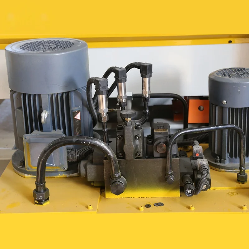 Máquina de prensado en caliente de melamina Mdf de prensa caliente para madera contrachapada