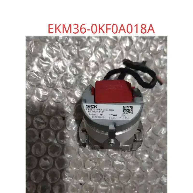 EKM36-0KF0A018A Used tested ok Encoder EKM36 0KF0A018A