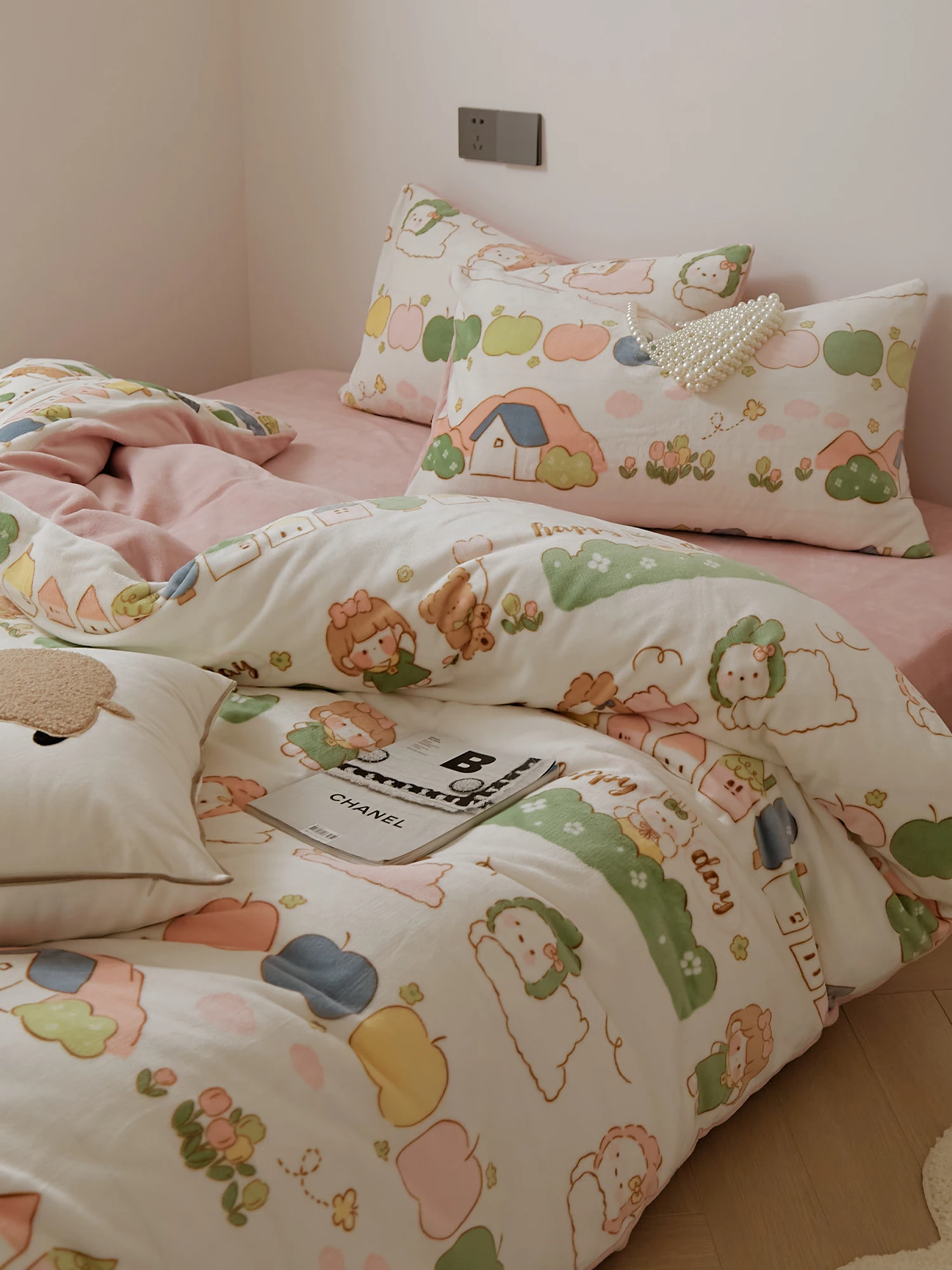 

Cartoon Sle Winter Warm Milk Velvet Bedding Set Cute Print Bed eet Cover Duvet Cover Bed Canopy Sle Bedding 8m