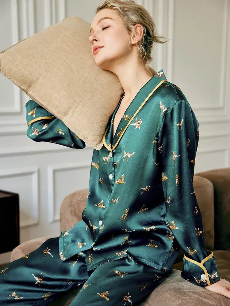 100% Mulberry Silk Pyjama Set Kitty Women Nightwear Pajama Set Autumn Long Sleeve Trousers Homewear Button Down Chemise Pajamas