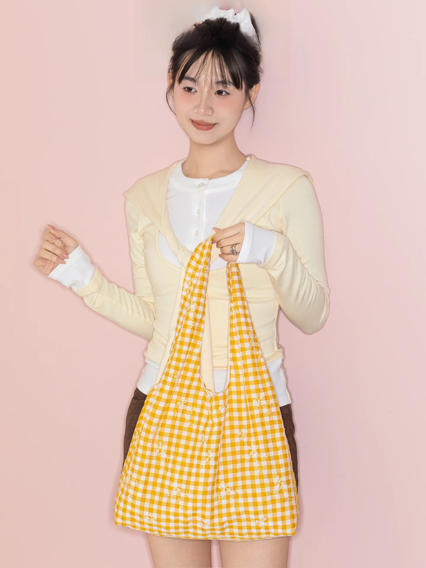 

Lemon Girl Yellow Plaid Canvas Tote Bag Large Capacity Casual Commuter Women's Handbag Soft Shoulder Bag Cotton Material