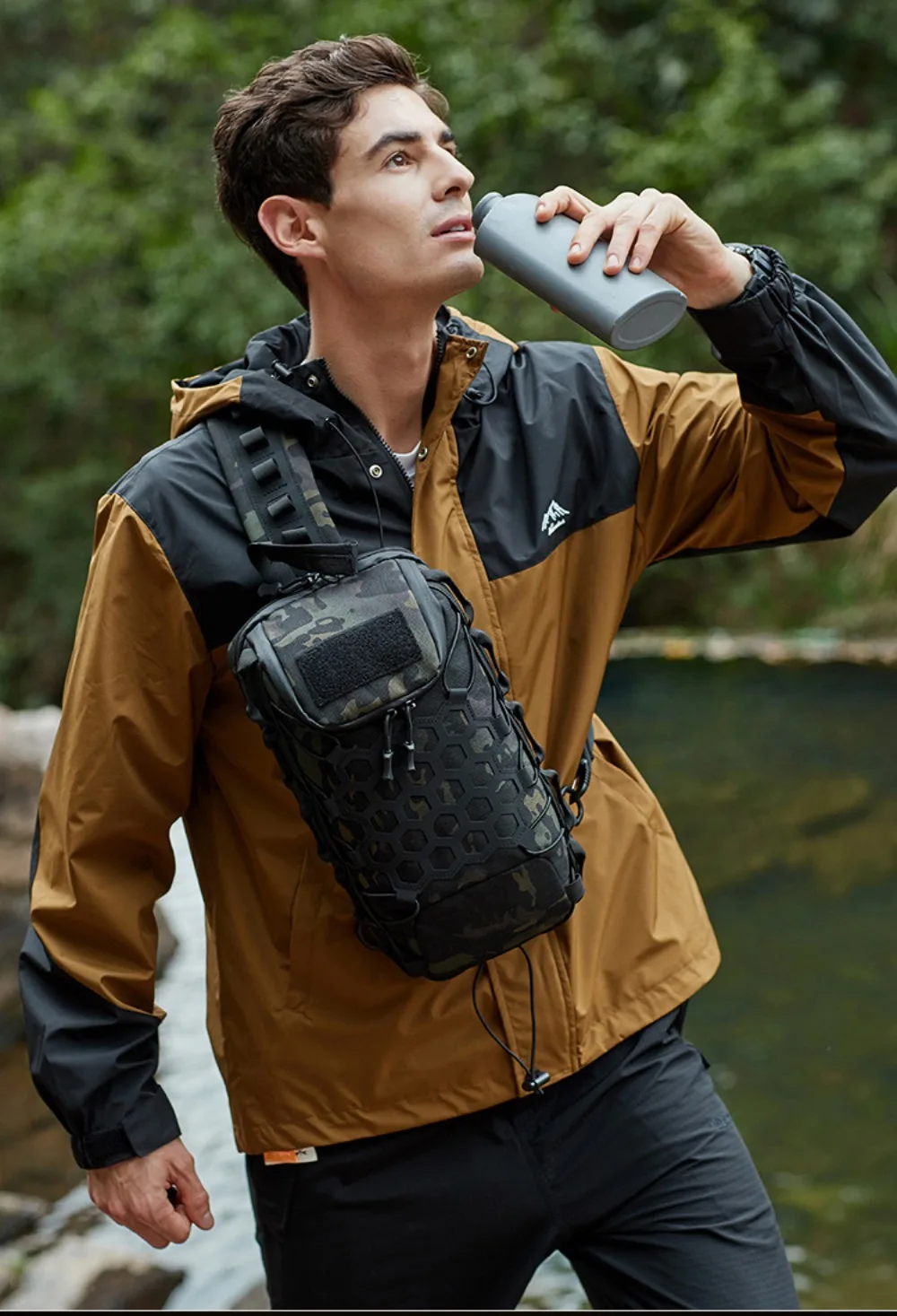 New Black Crossbody Chest Pack Durable Waterproof Sling Shoulder Backpack Large Capacity Crossbody Bag Hiking