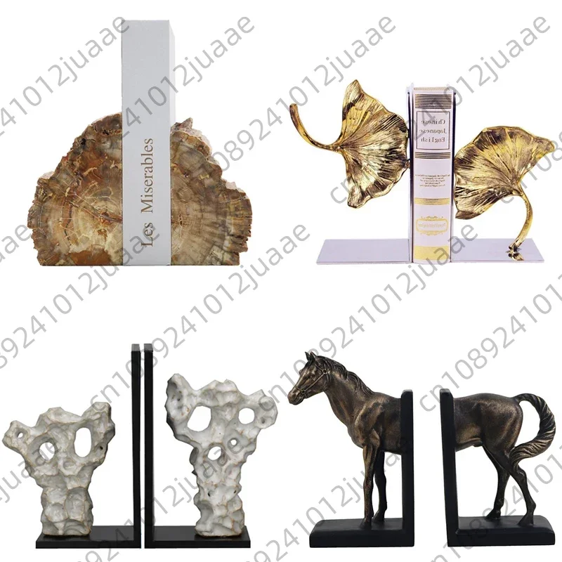European Resin Black Sweep Copper Broken Horse Bookends Ornament Model Room Office Study Desktop Decoration