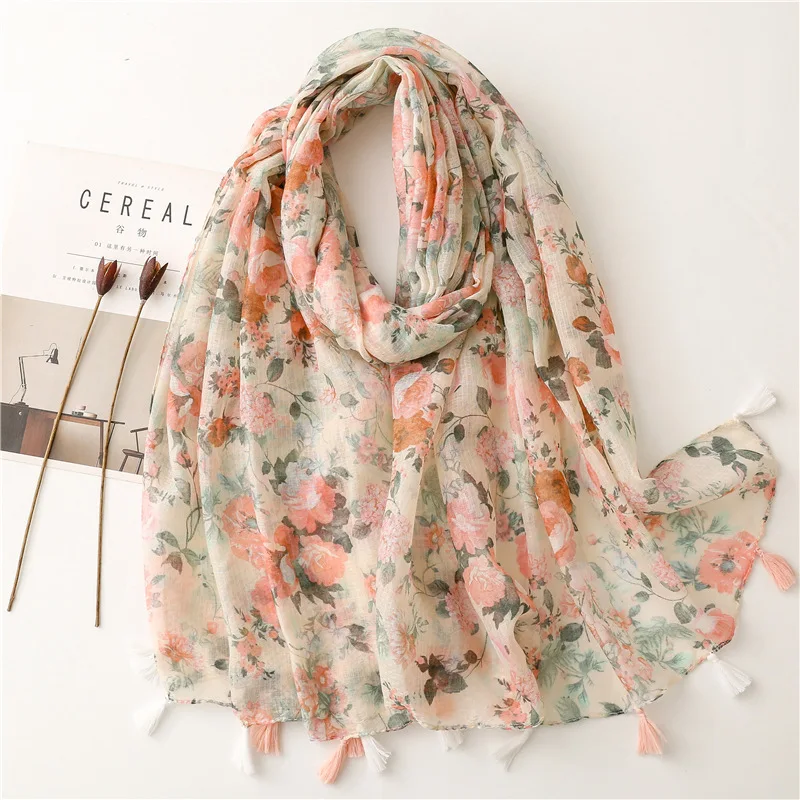 2023 Spain Brand Lovely Lotus Floral Tassel Viscose Shawl Scarf Lady Print Soft Wrap Snood Bufandas Muslim Hijab Sjaal 180*90Cm