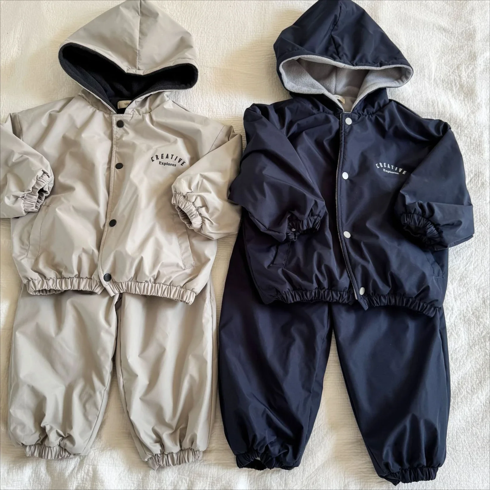 

Suit 2025 Autumn and Winter New Childrens Clothing Korean Style Boys and Girls Plus Velvet Jacket Trousers Two Sets Casual Daily