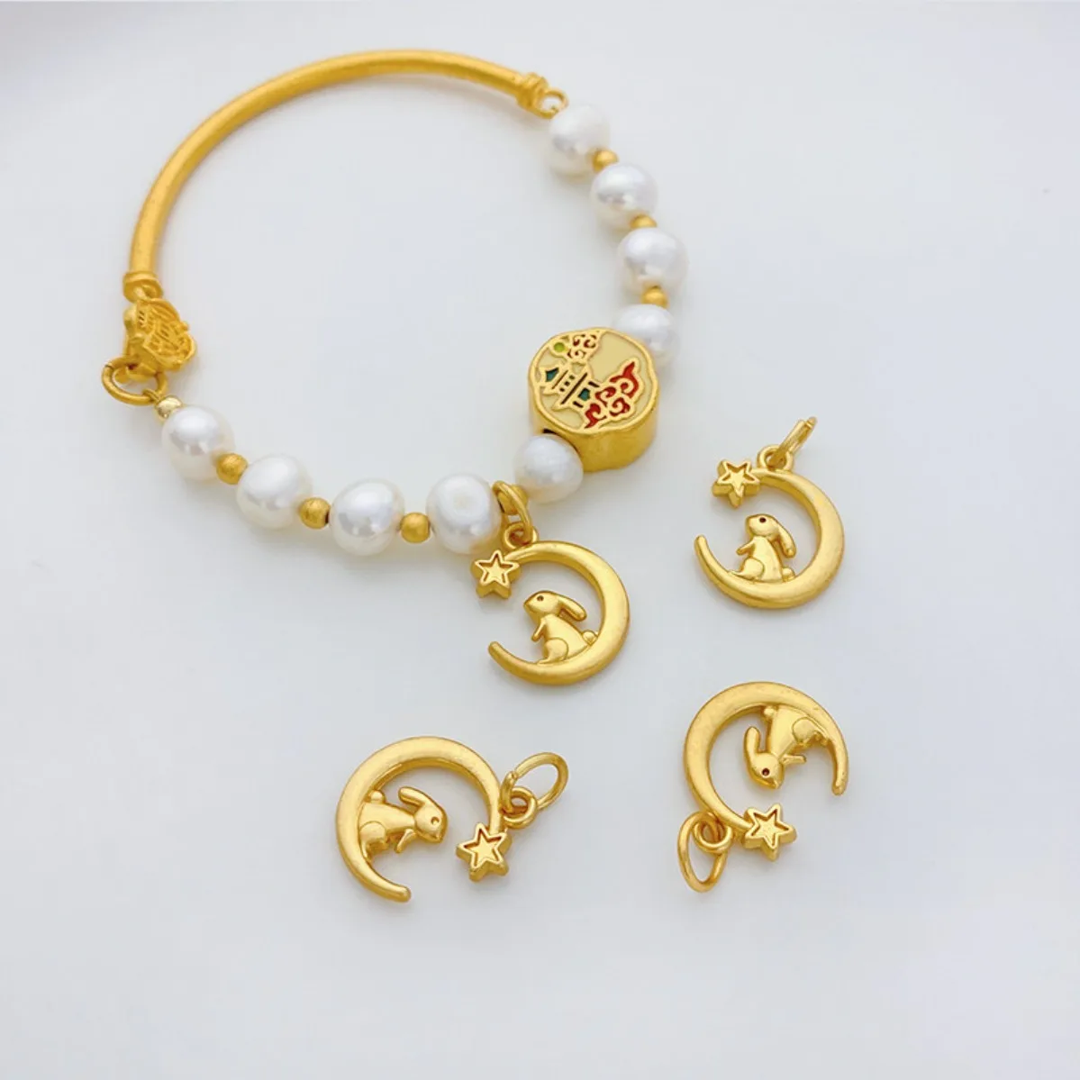 Ancient Gold Moon Rabbit Hollow Bucket Spacer Bead Charm Pendant DIY Findings for String Bracelet Necklace Jewelry Making