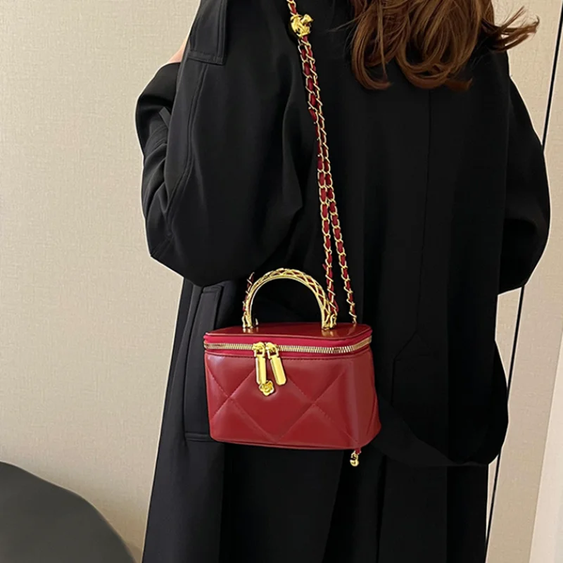 2025 الفاخرة مصمم المرأة صندوق صغير حقيبة العلامة التجارية النمط البريطاني مربع حقائب اليد الإناث موضة Argyle حقيبة كروسبودي حقيبة مستحضرات تجميل #5