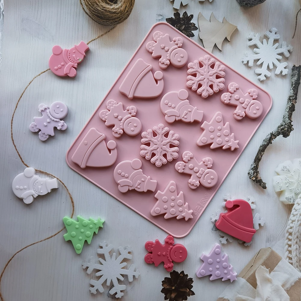 

12 Cavities Christmas Snowman Silicone Mold Chocolate Cake Mold Holiday Decoration Kitchen Baking Tools Manual Soap Mould