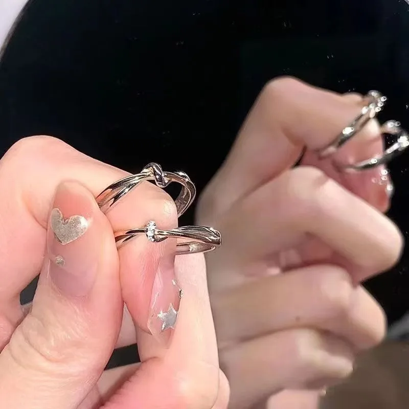 M Ö Bius Ring Couple Open Ring Ins Trendy Pair Ring Niche Design Sense High End Light Luxury Simple Gift Rings for Women