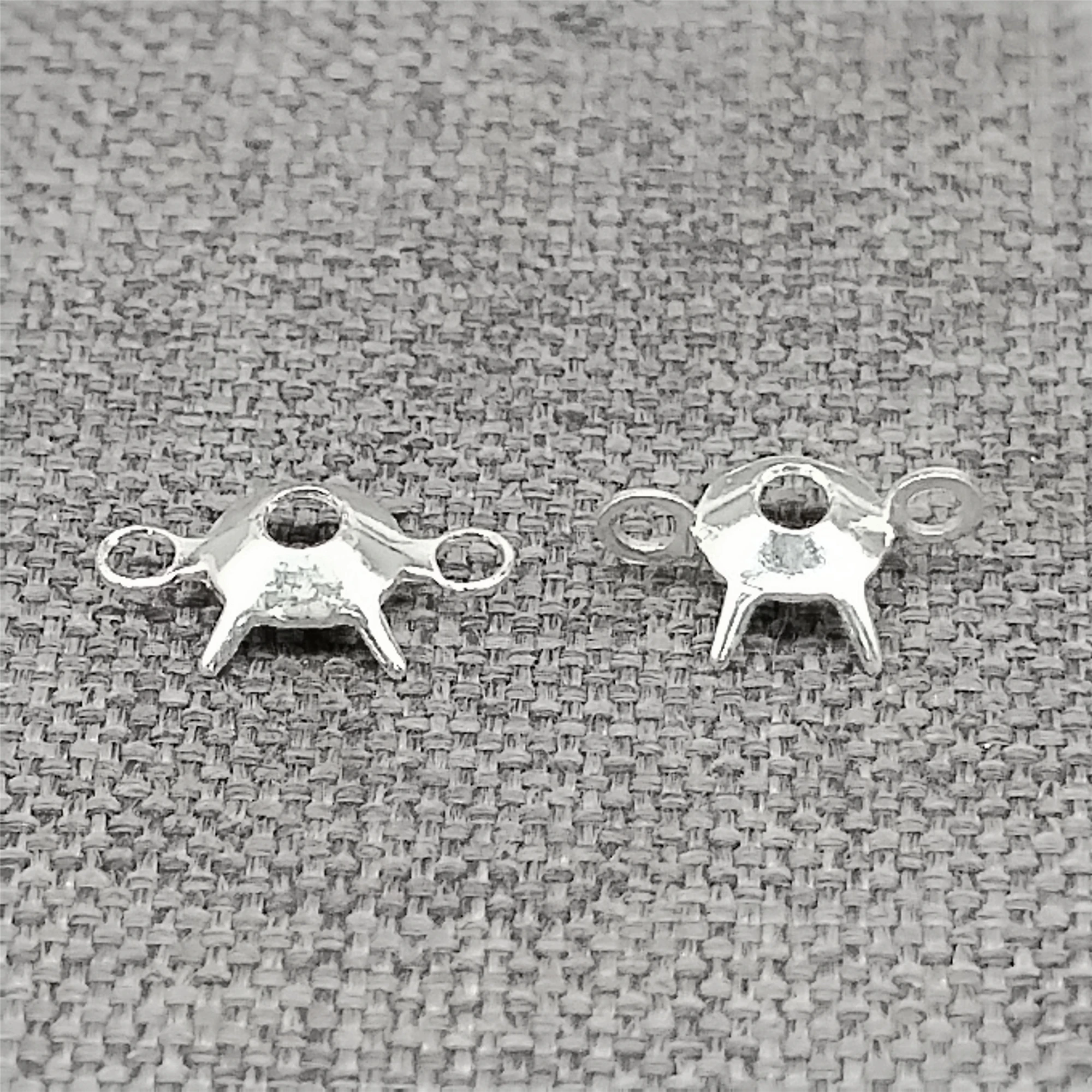 50 Sterling Silver Bezel Settings for 4mm Stone 925 Silver 4 Prong Claw Connector Setting