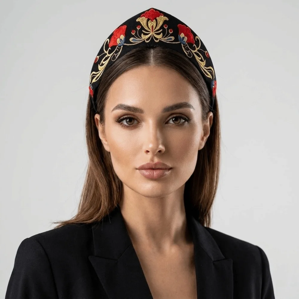 Baroque Velvet Triangle Headband Wide Edge British Rhinestone Pearls Hairband European American Style Classical
