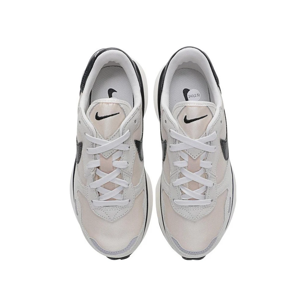 Damskie buty sportowe i codzienne Nike Phoenix Waffle Nike 2024, buty do biegania