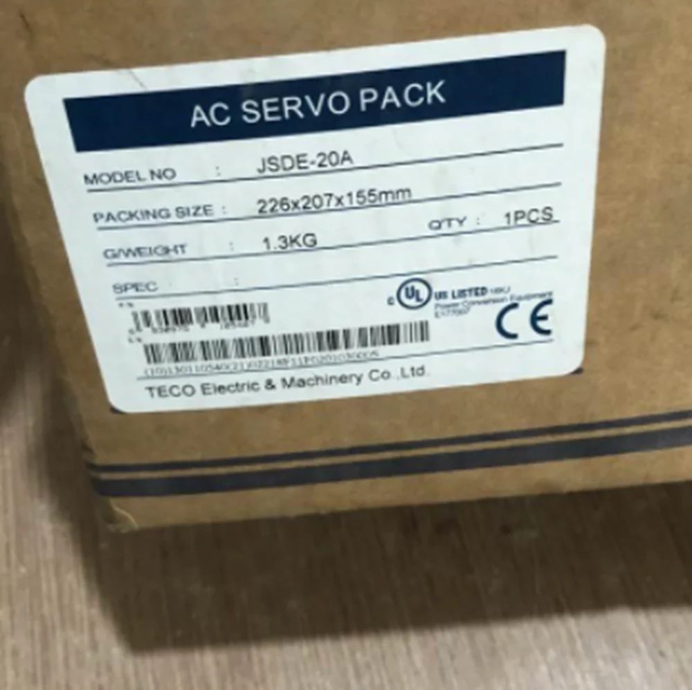 

NEW Teco JSDE-20A 750W 3000RPM AC Servo Drive Motor