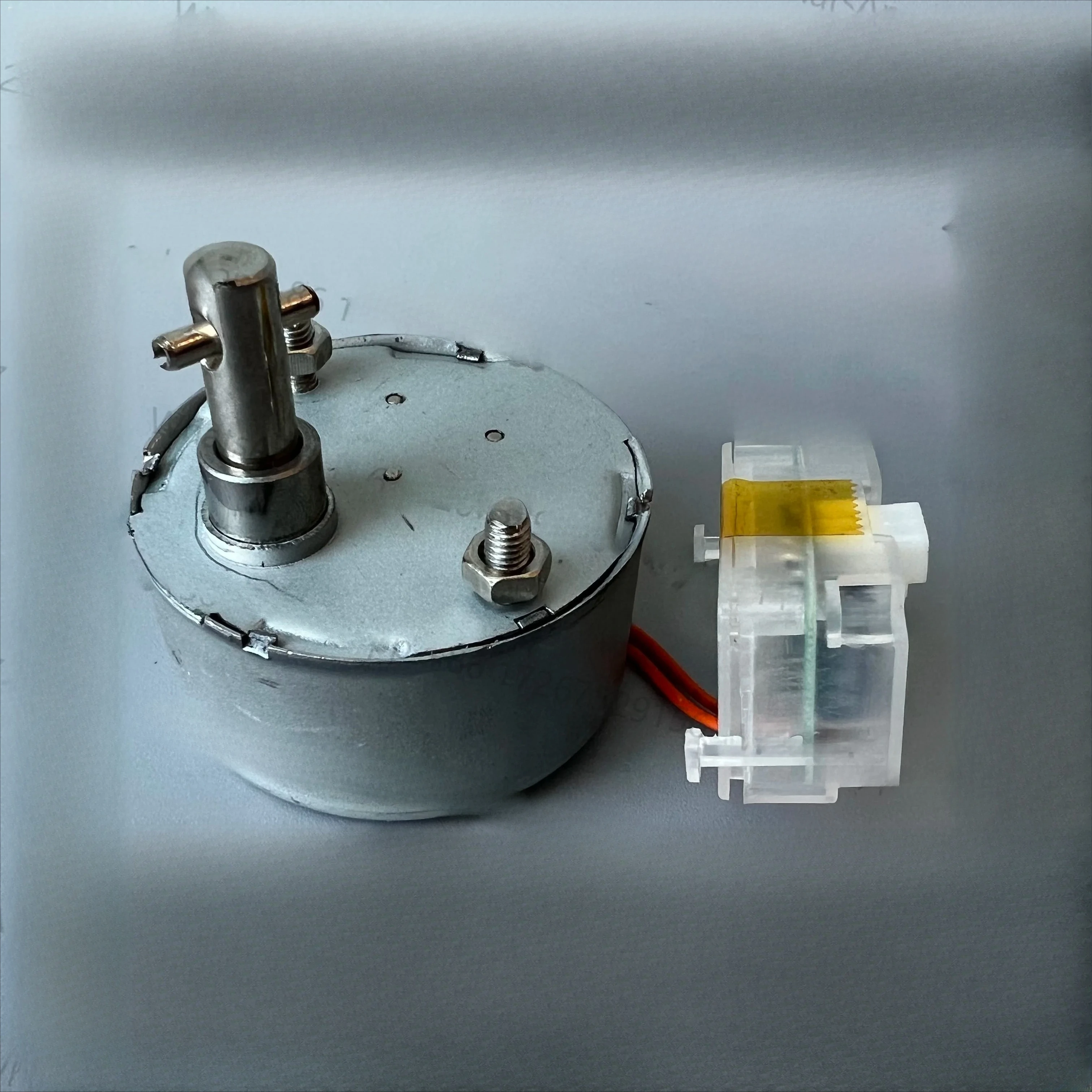 

133C1060636 133C1060660 Fuji pump motor for frontier 550 570 minilabs