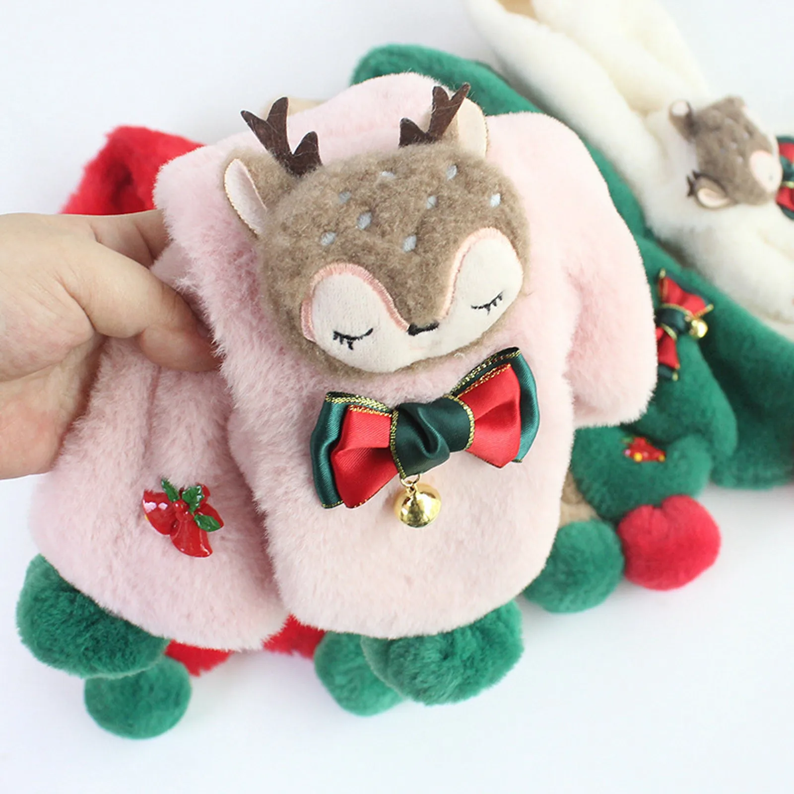 

Winter Children's Scarf Christmas Scarfs Thick Plush Cross Kids Scarf Baby Bib Cartoon Elk Comfy Fur Neck Protect Warm Scarfs