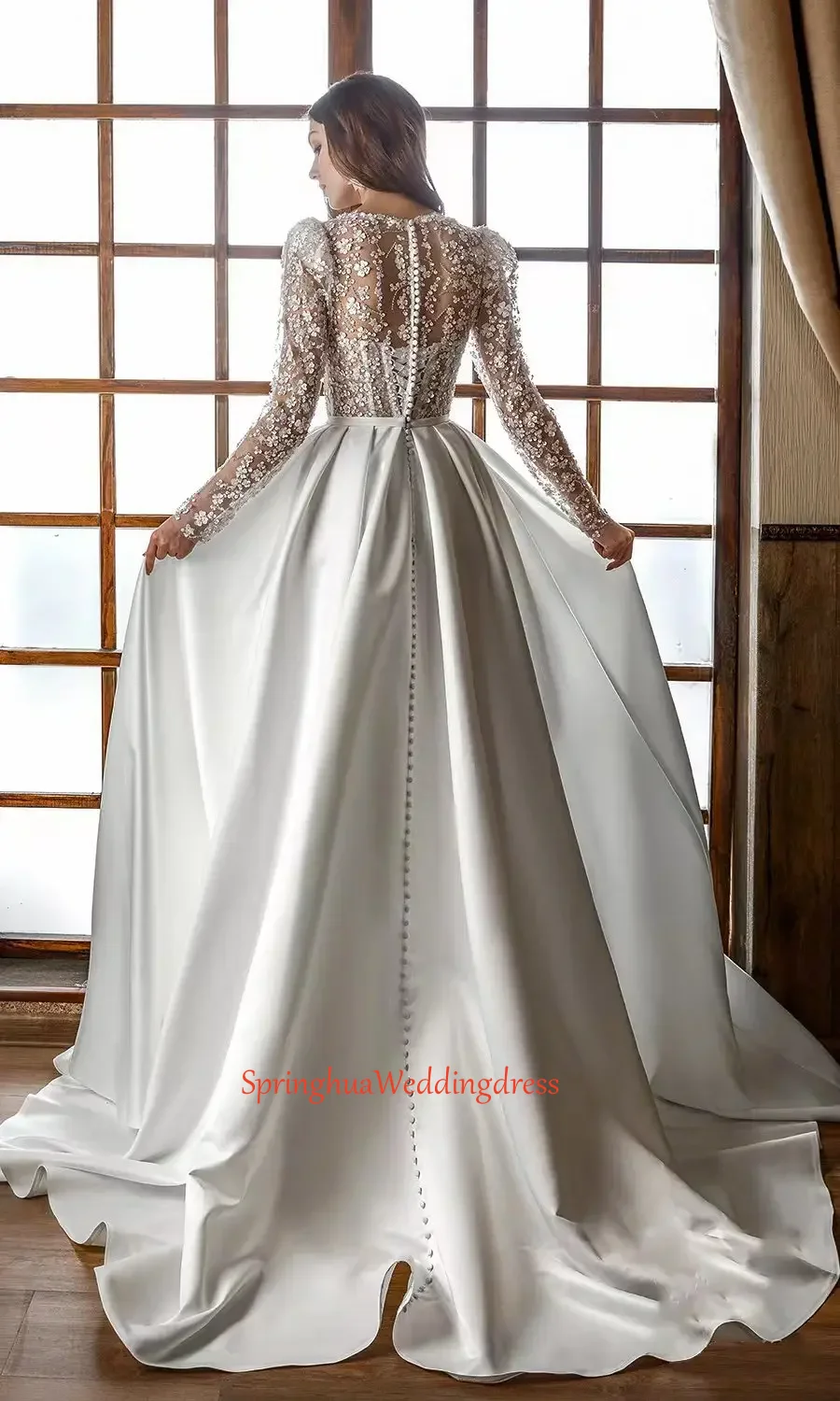 

Custom-made luxury V-neck mermaid wedding dress, long-sleeved pearl embroidery, detachable skirt, front hall De Novia