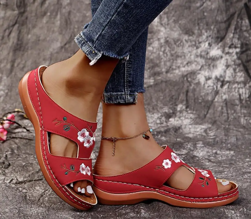 New Summer Women Shoes embroidery Fashion Comfort Plus Size Slippers Women Sequined Flat Sandals Slippers Sandalas Large size