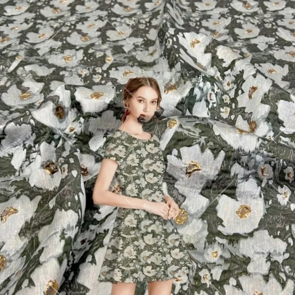 

Flower Yarn Dyed Jacquard Brocade Fabric European American Blazer Trench Coat Dress Fashion Designer for Sewing Cloth