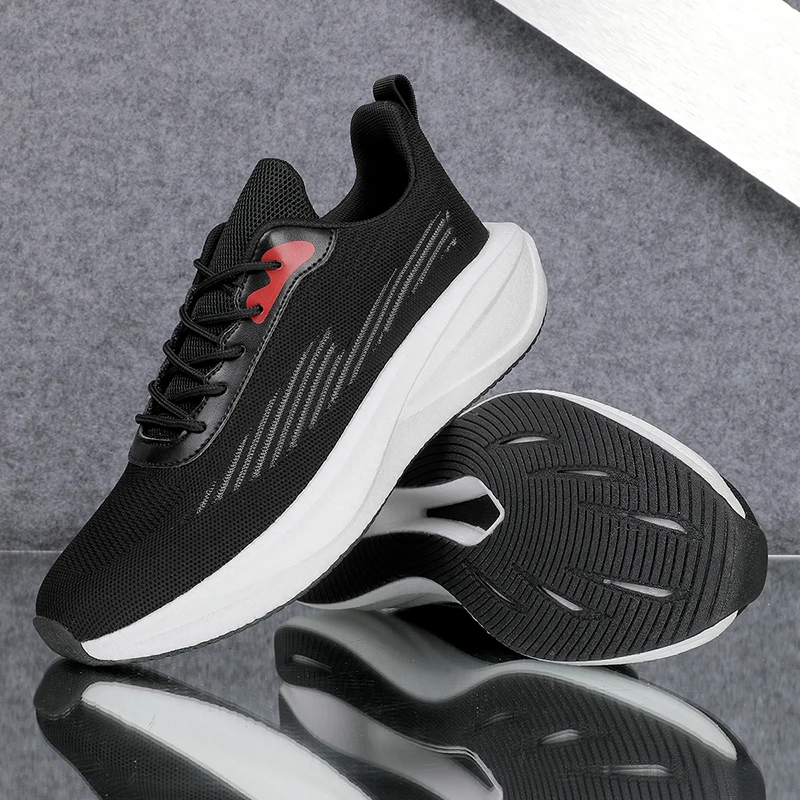 

Мужские повседневные и легкие весенне-летние противоскользящие высокоэластичные кроссовки с летающей сеткой на шнуровке, новые кроссовки большого размера