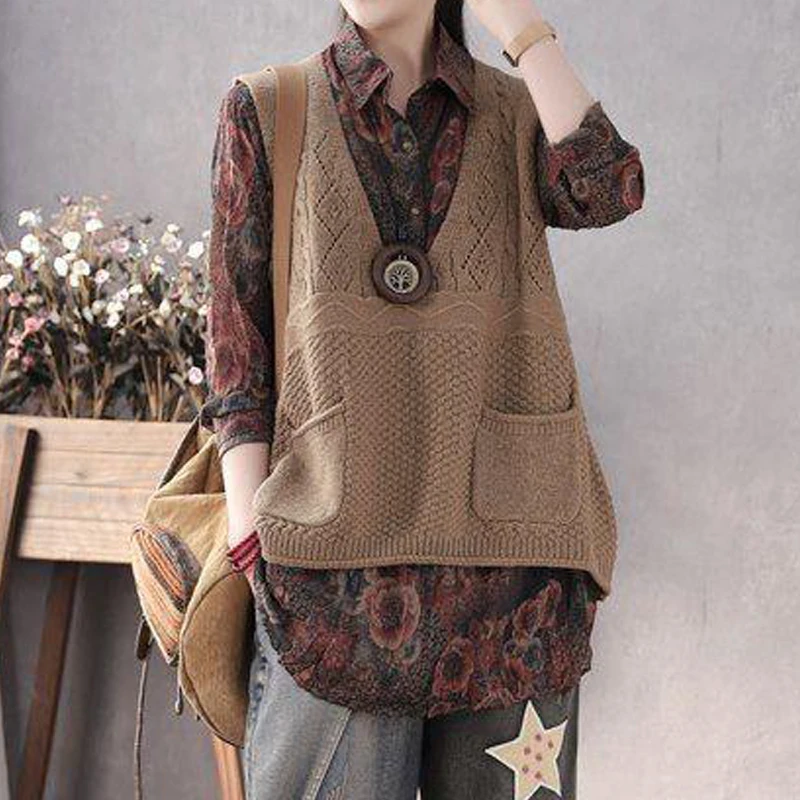 Women Vintage Hollow Pockets Sleeveless Outewear Knitted Sweater Vest Spring Autumn Casual Solid V Neck Loose Pullover Waistcoat