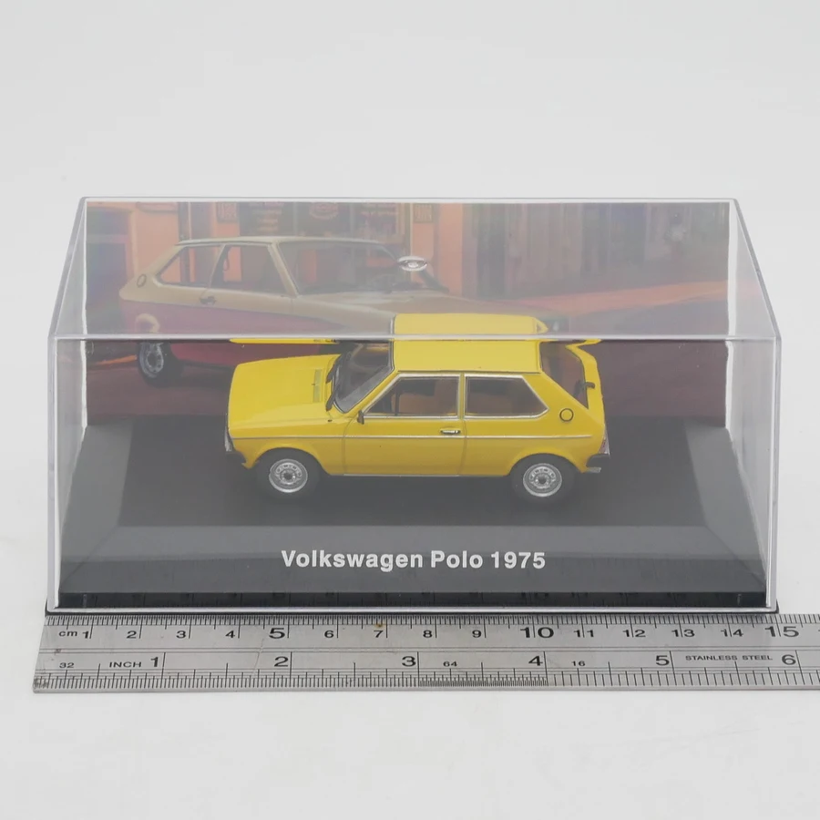 

Diecast Ixo 1:43 Scale VW Polo 1975 Volkswagen Alloy Car Model Collectible Toy Gift Souvenir Display Ornament