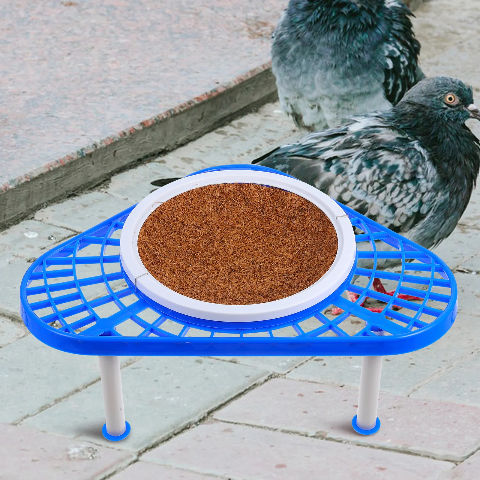 

1Set Pigeon Nest Support Bracket Plastic Triangle Support Rack Stable Lightweight Nest Basin Holder for Bird Breeding Hatchery