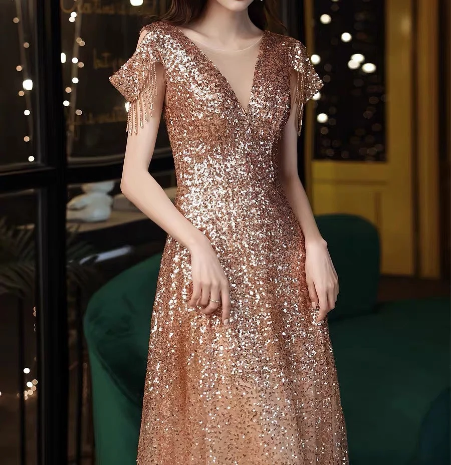 الذهب فساتين لحضور الحفلات الموسيقية الفاخرة س الرقبة ألف خط بلينغ الديكور الترتر شرابة الأكمام الطابق طول مأدبة الزفاف المشاهير فساتين السهرة