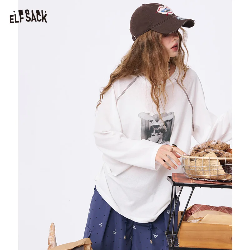 ELFSACK 2025 Autumn New Arrival Casual White American Print Long Sleeve Tee Loose Lightweight Top For Woman