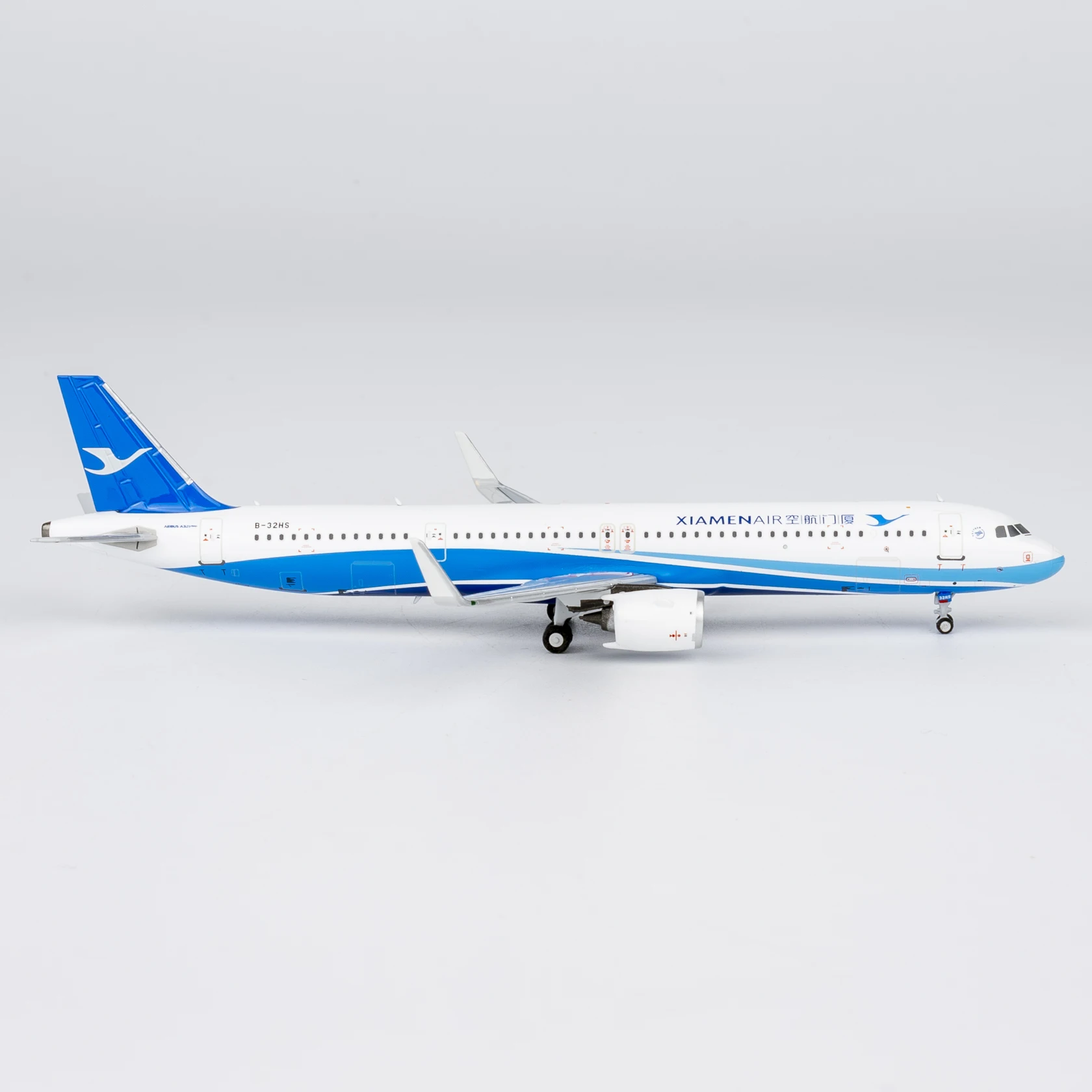 avion-de-collection-en-alliage-64144-modele-ng-1-400-xiamen-airlines-skyteam-airbus-a321neo-modele-d'avion-en-metal-moule-sous-pression-b-32hs