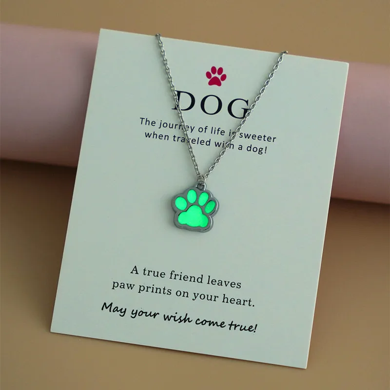 Nuova collana luminosa In acciaio inossidabile amanti dei cani collana con zampa di cane gatto Glow In The Dark Night regalo luminoso per gli amici