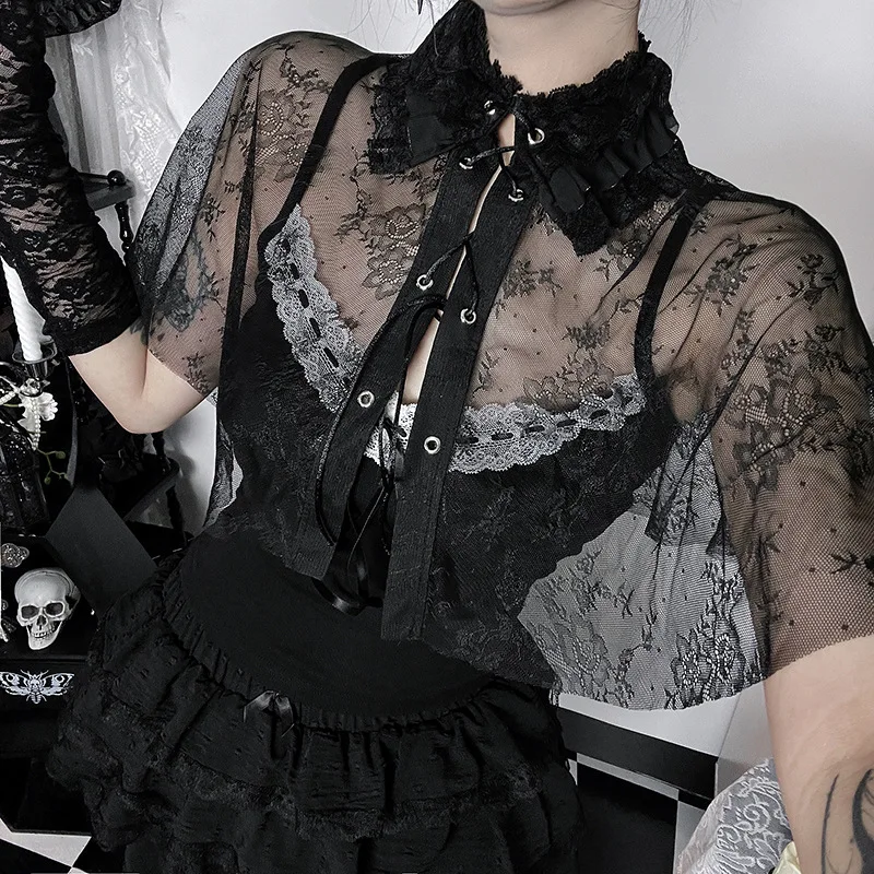 Gothic 2-teiliges Damen-Oberteil-Set: Taillenbetonter Spitzenbesatz, Spaghettiträger-Top, Stehkragen, sexy Cut-Out Smock im Gyaru-Stil