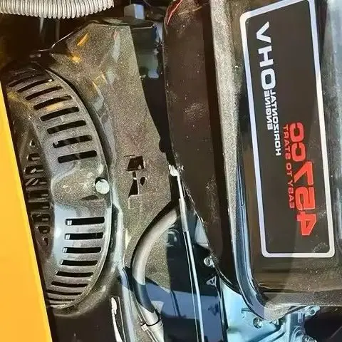 

Газонокосилка с дистанционным управлением по индивидуальному заказу, робот для удаления сорняков с беспроводным управлением, садовая газонокосилка, сертифицированный CE продукт