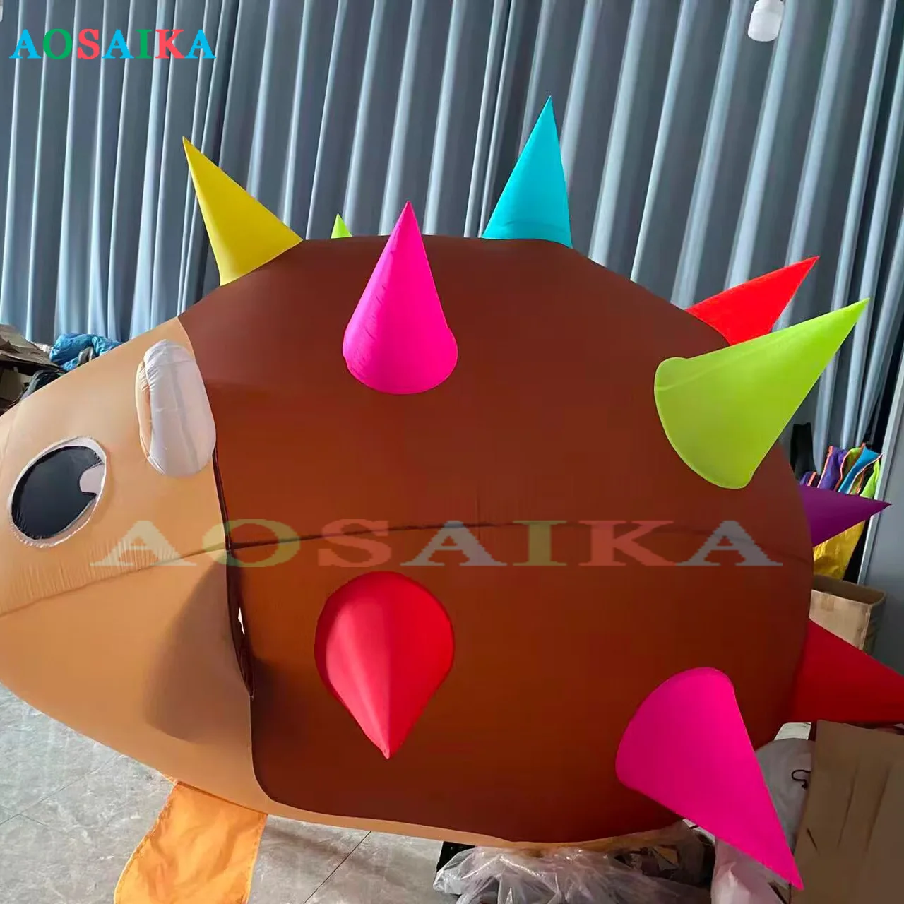 Recién llegado, colgante de cometa de erizo inflable suave de 2M, nailon Ripstop 40d para adultos, cometas de exhibición de alta calidad