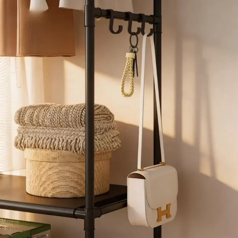 Mehrstöckiger Kleiderständer mit Haken, platzsparender Kleiderorganizer, vielseitiger Kleiderständer für das Wohnzimmer, Kleideraufbewahrung. – Detail 7