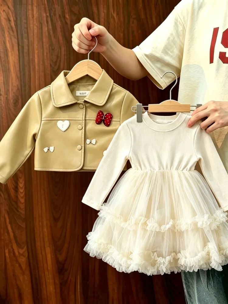 Princess Style Autumn Dress for Girls with Long Sleeves Heart And  Knot Design Two Piece Set Fashionable Kids Clothing