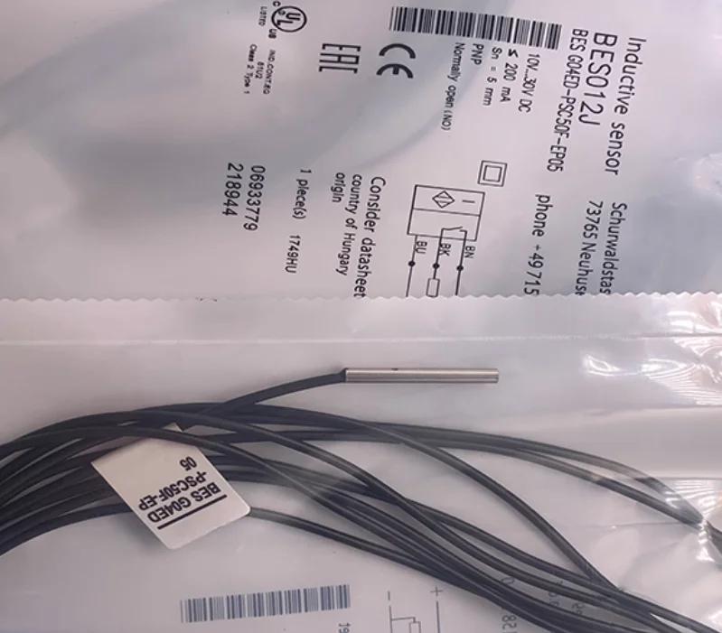 

2pcs New approach switch BES G08EG-PSC15B-BV03 BES G08EG-PSC15B-BV02