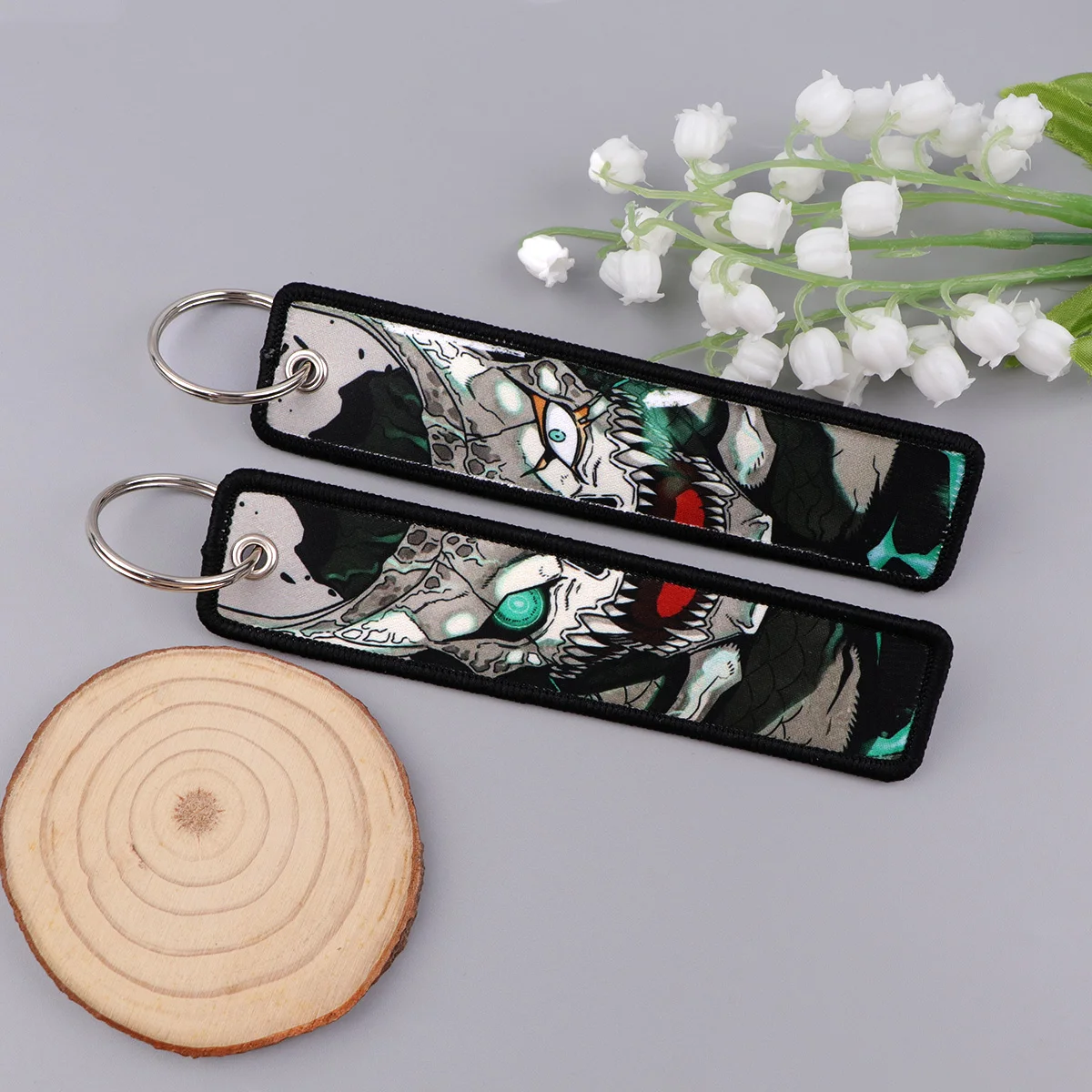 Anime 8, Stickerei-Schlüsselanhänger, Cartoon-Schlüsselanhänger, Schlüsselanhänger für Motorrad, Autos, Schlüsselhalter, Anhänger, Schmuck, Chaveiro, Freunde, Geschenk