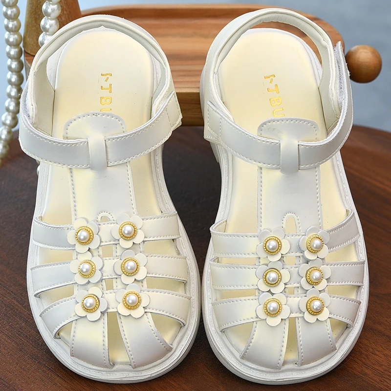 

Girl's Baotou Sandals Soft Bottom 2025 Summer New Children's Shoes Leather Sandals Flat Bottom Children's Shoes