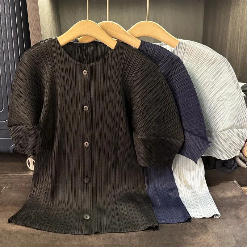 

Плиссированная рубашка Miyake Niche Design Sense, новинка лета 2025, плиссированный топ, однобортная повседневная универсальная рубашка с рукавом семи четвертей