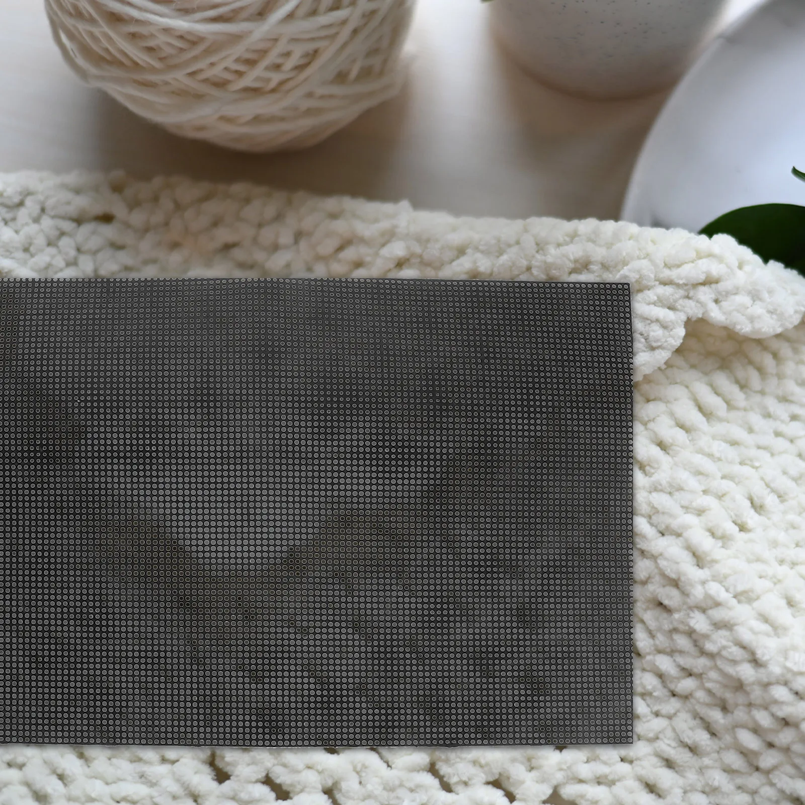 

3Pcs Handmade Plastic Mesh Canvas for Crafting Stitch DIY Bags Strong Flexible Base for Crochet Knitting Sewing Decorative Items