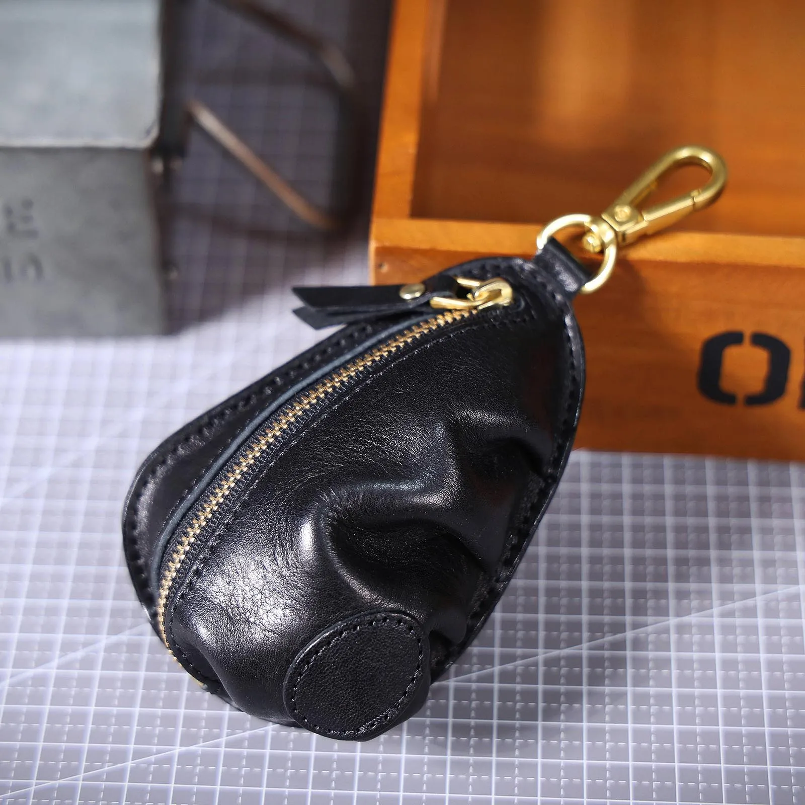 Echtleder Autoschlüsselhalter Unisex Casual Schlüsseltasche aus pflanzlich gegerbtem Rindsleder Gürteltasche für Münzen. – Detail 7