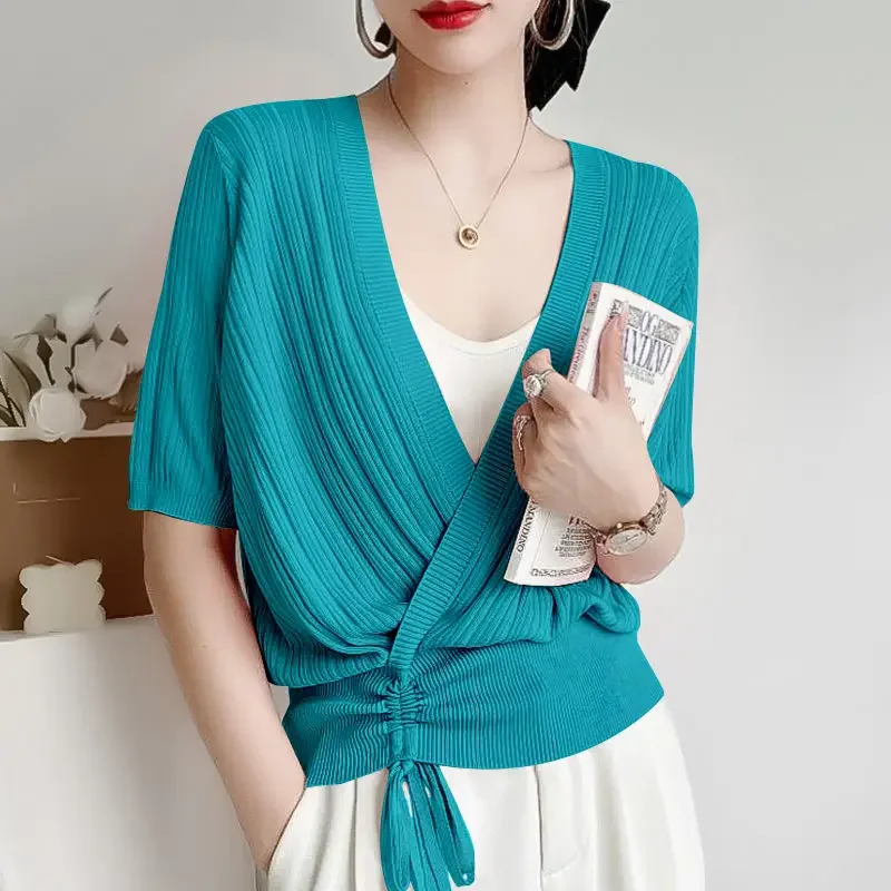 

Стильные пуловеры из двух предметов в стиле пэчворк, повседневные однотонные универсальные летние женские корейские футболки с v-образным вырезом и шнурком